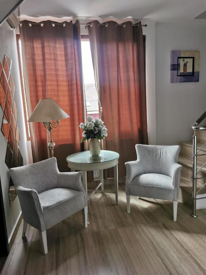 Hotel Nevis Fundeni Bukareszt Zewnętrze zdjęcie