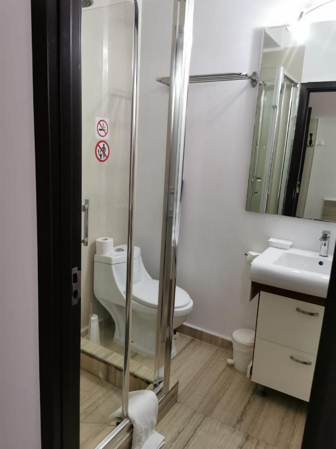 Hotel Nevis Fundeni Bukareszt Zewnętrze zdjęcie