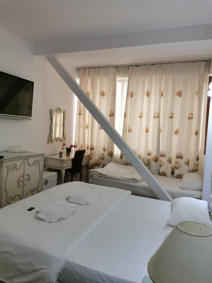 Hotel Nevis Fundeni Bukareszt Zewnętrze zdjęcie
