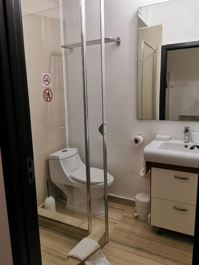 Hotel Nevis Fundeni Bukareszt Zewnętrze zdjęcie